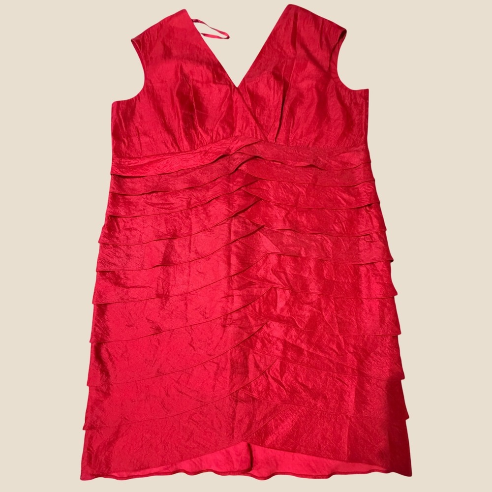 Jessica Howard Red Tiered Ruffle V-Neck Cocktail Dress Plus Size 24W Sleeveless